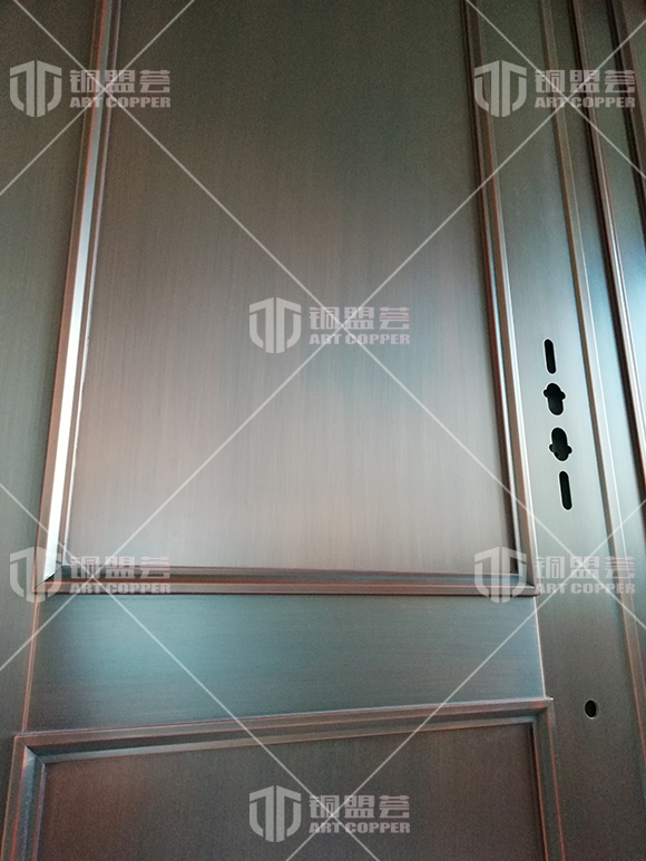 家用銅門實(shí)景案例_子母銅門現(xiàn)場圖片_銅盟薈銅門
