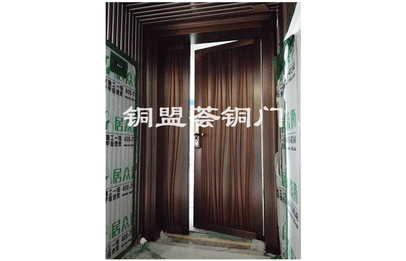 銅盟薈銅門獲波托菲諾-純水岸余姐點(diǎn)贊