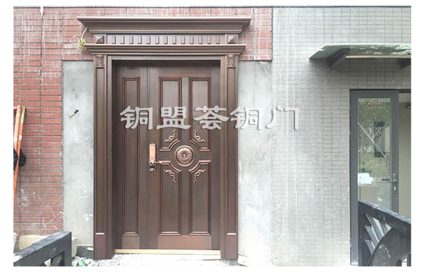 自身要求門檻高，銅門自然選得好，值！